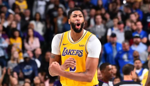 Anthony Davis is Staying in Los Angeles
